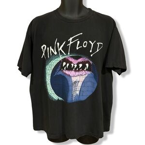 Vintage 90s Pink Floyd The Wall T-Shirt